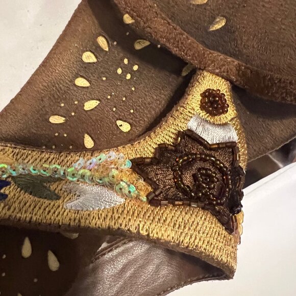 Dollhouse-Women's 2 Pair Sz 9 Slip On heels-Sequins/Beads-Embroidered-Tan/Brown - Picture 14 of 14